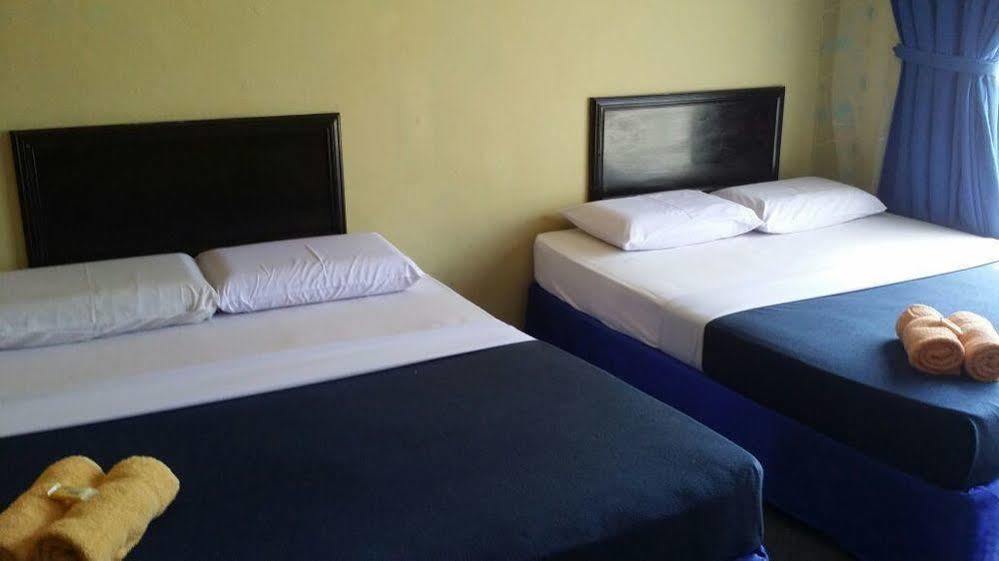 Hji Residensi Hotel กัวห์ ภายนอก รูปภาพ